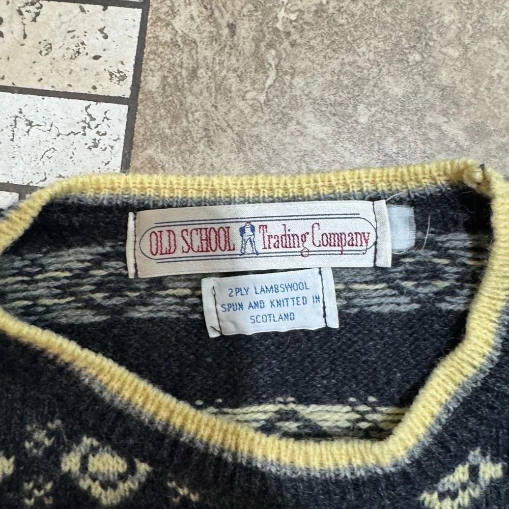 Pendleton Black and Yellow Geometric Crewneck Sweater